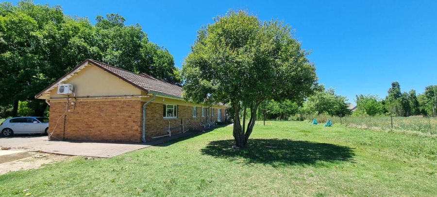 5 Bedroom Property for Sale in Roodewal Free State